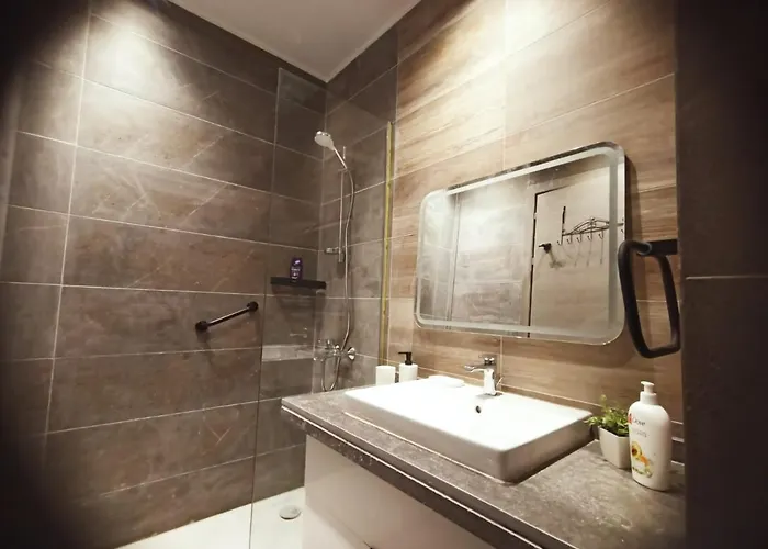 استوديو ايجار المونت جلالة على اللاجون Apartment