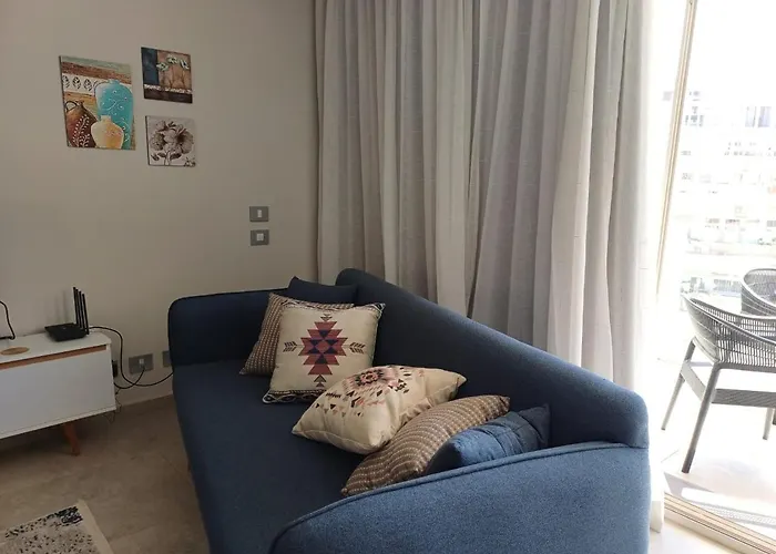 Apartment استوديو ايجار المونت جلالة على اللاجون *